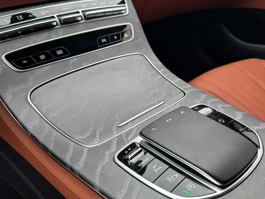 Mercedes-Benz CLS — фото 5