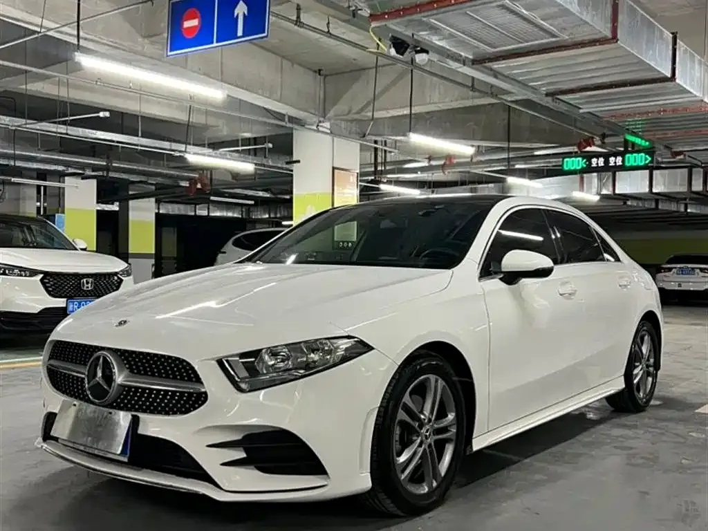 Mercedes-Benz A-Class — фото 1