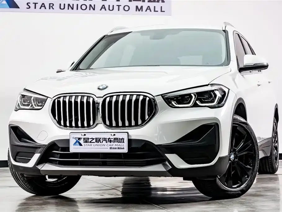 BMW X1 — фото 9