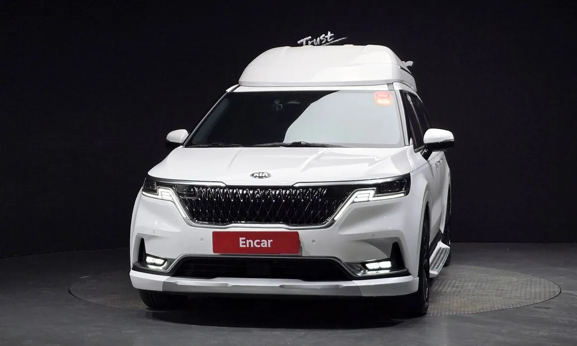 Kia Carnival — фото 5