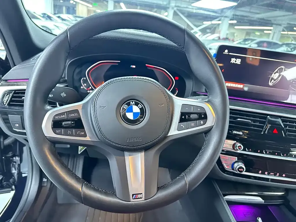 BMW 5 Series — фото 2