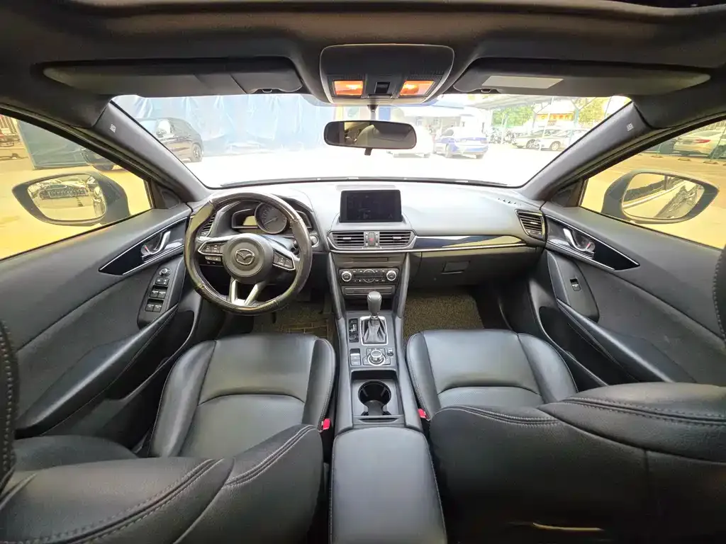 Mazda CX-4 — фото 3