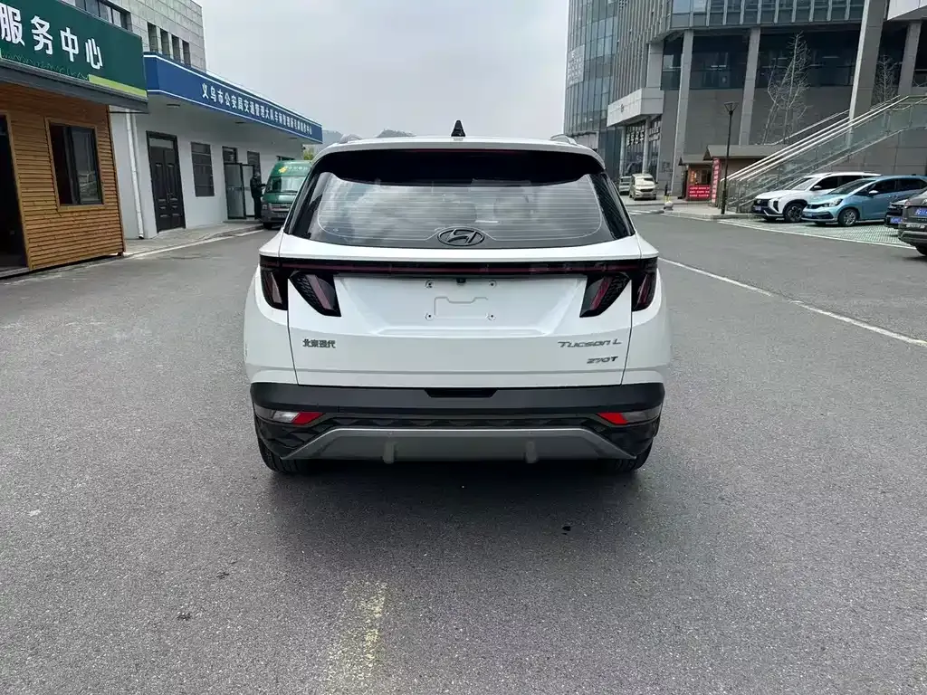 Hyundai Tucson — фото 9