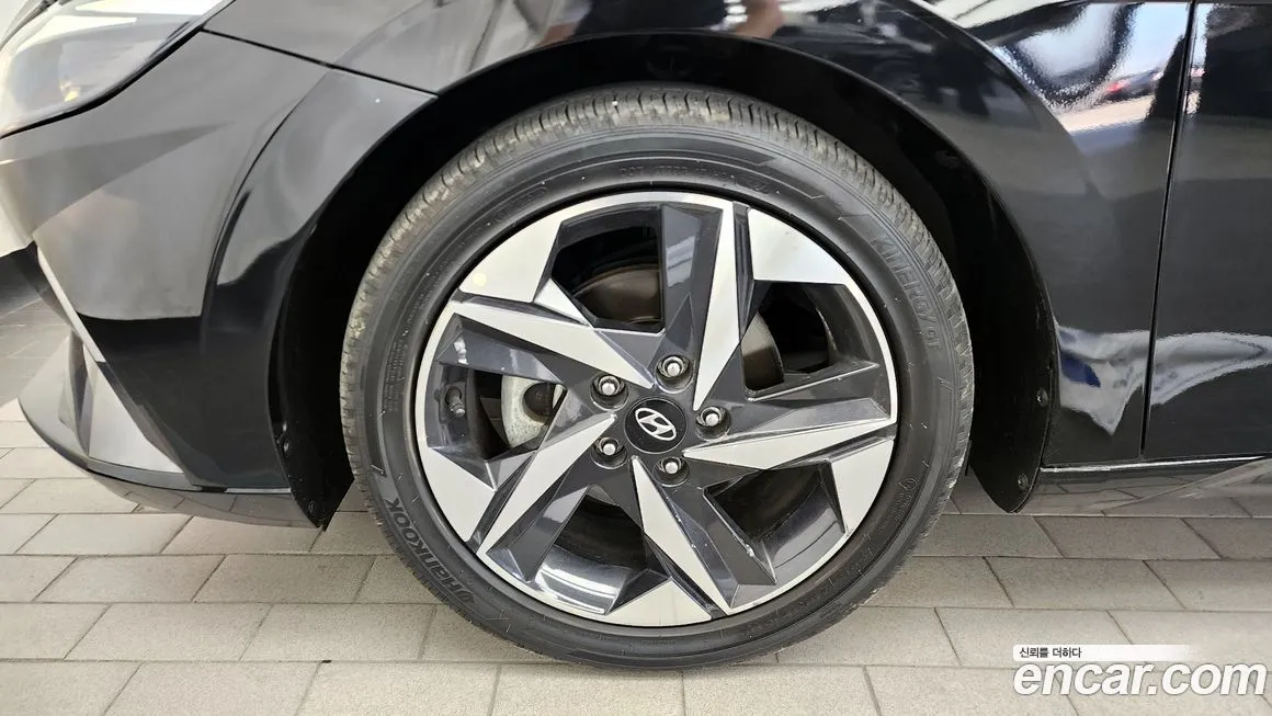 Hyundai AVANTE — фото 8