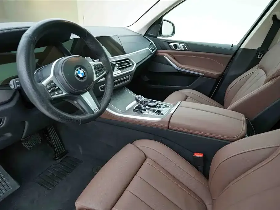 BMW X5 (Import) — фото 9