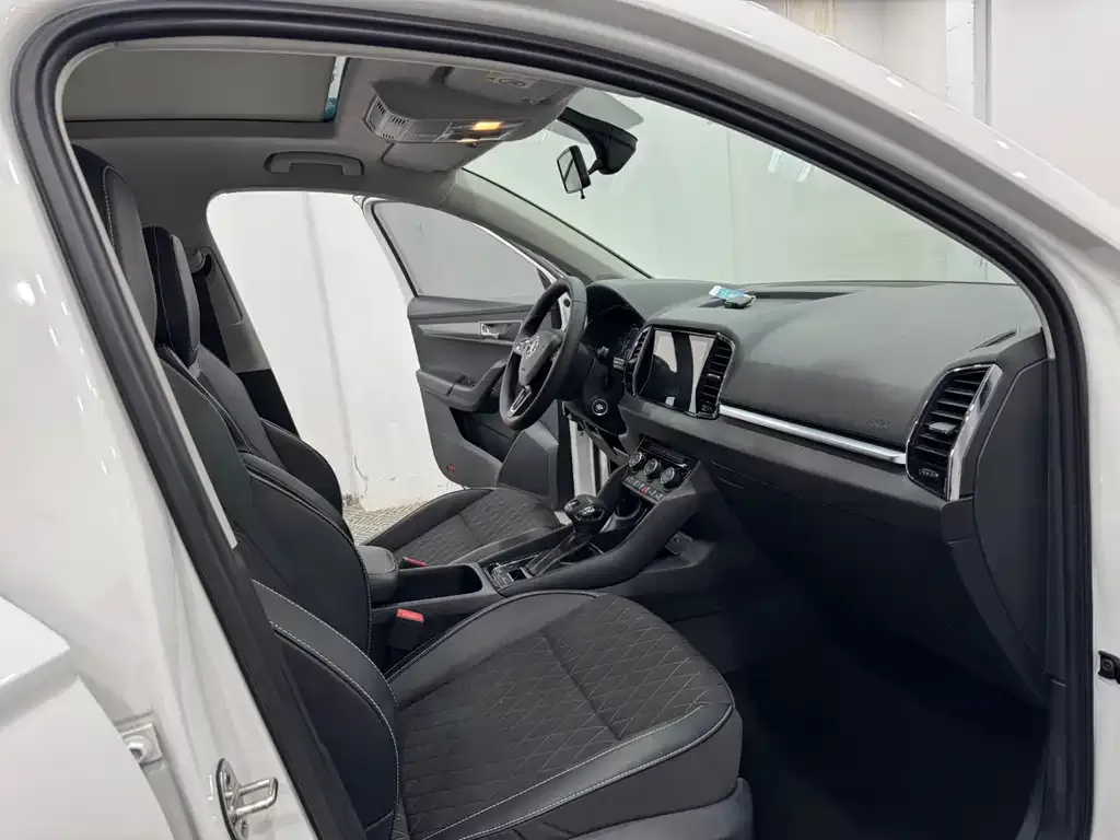 Skoda Karoq — фото 3
