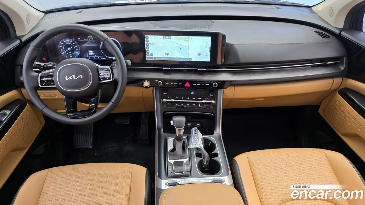 Kia Carnival — фото 10