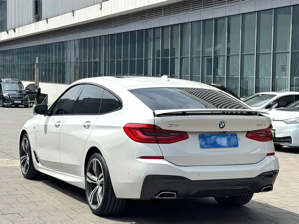 BMW 6 Series GT — фото 8