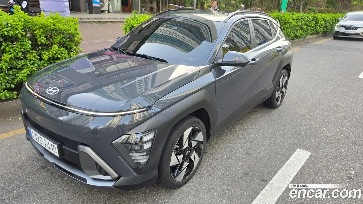 Hyundai Kona — фото 1