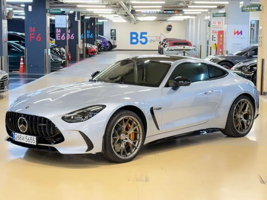 Mercedes-Benz AMG GT — фото 1
