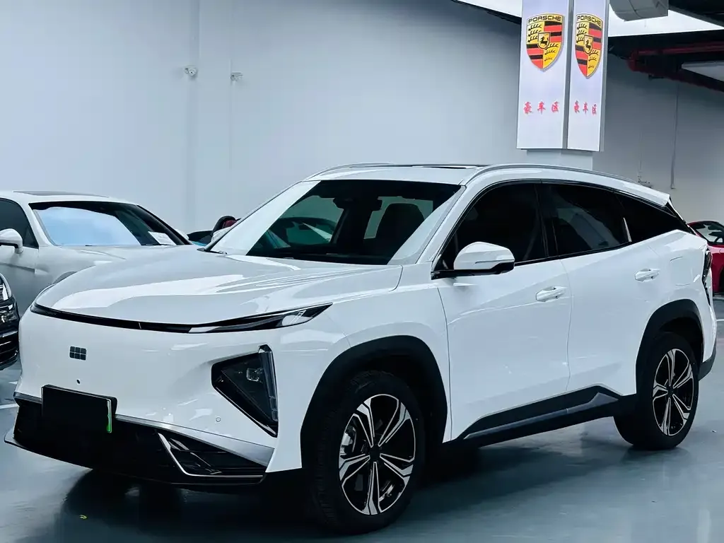 Geely Galaxy L7 — фото 1