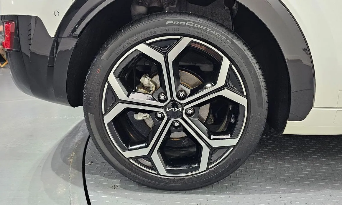 Kia Niro — фото 10