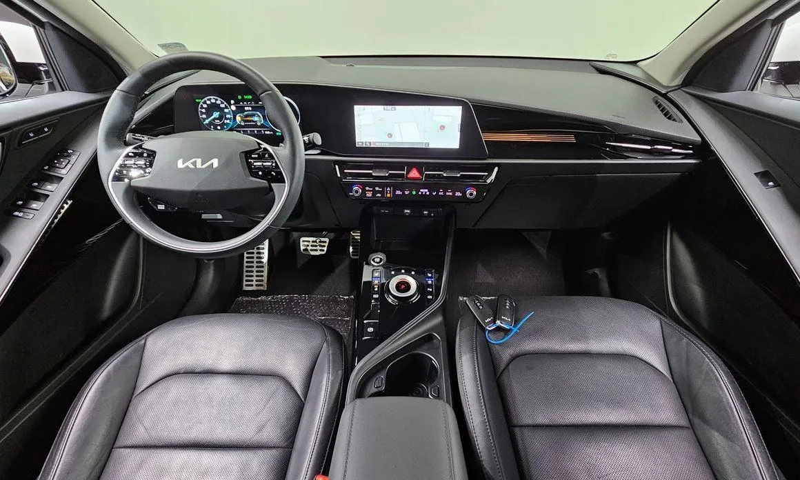 Kia Niro — фото 8