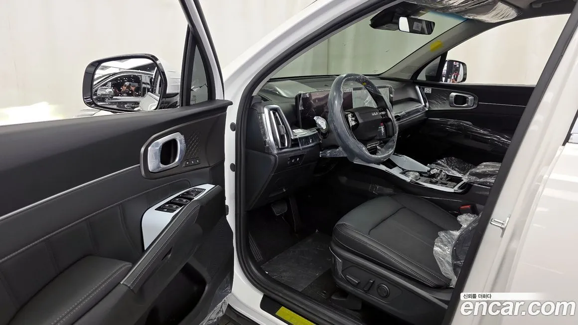 Kia Sorento — фото 7