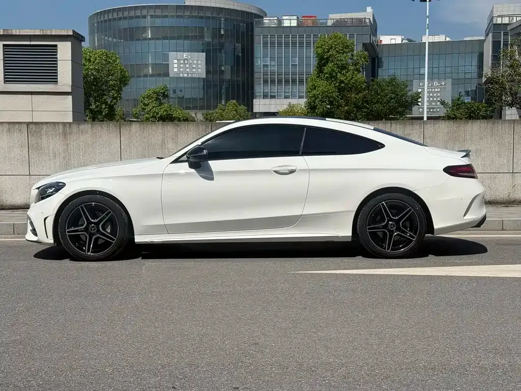 Mercedes-Benz C-Class (Import) — фото 10