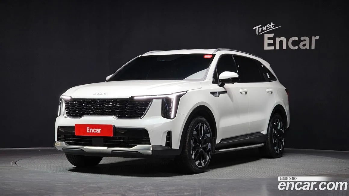 Kia Sorento — фото 1