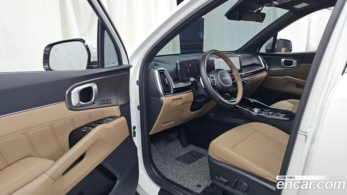 Kia Sorento — фото 6