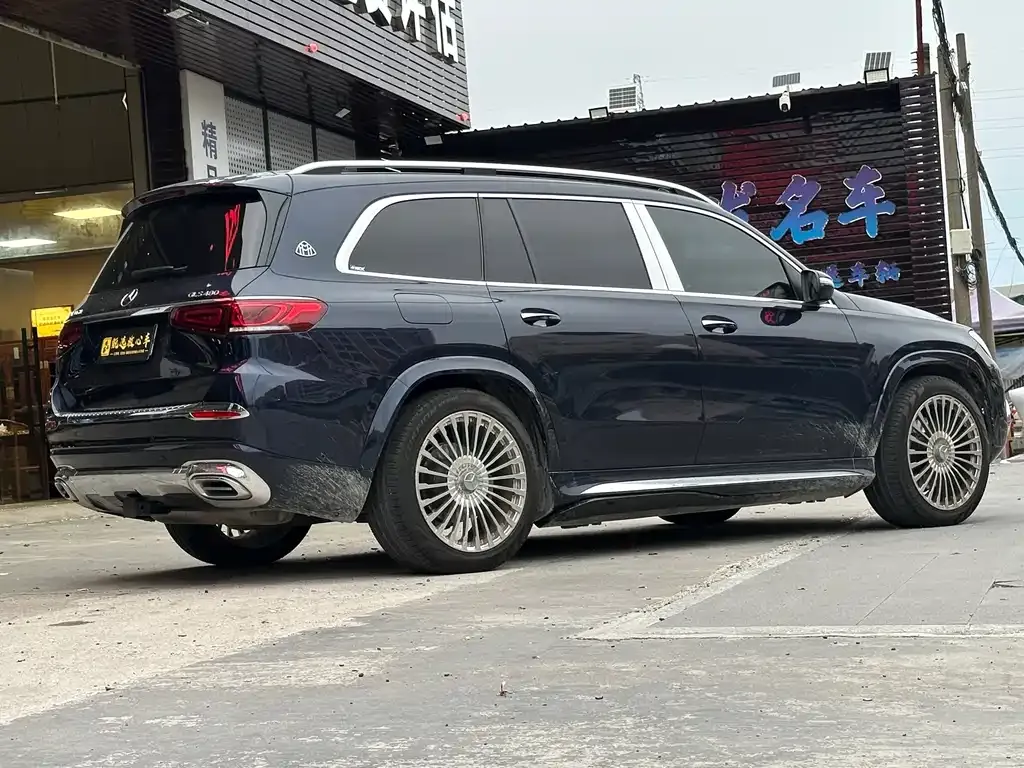 Mercedes-Benz GLS — фото 8