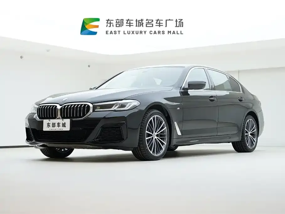 BMW 5 Series — фото 1