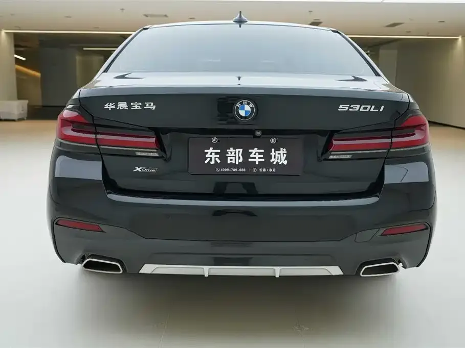BMW 5 Series — фото 10