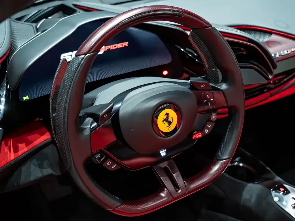 Ferrari SF90 — фото 3