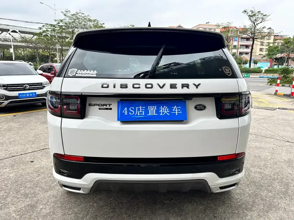 Land Rover Discovery Sport — фото 10