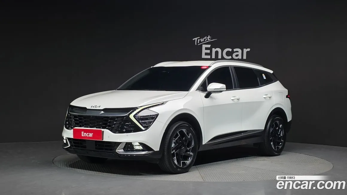 Kia Sportage — фото 1