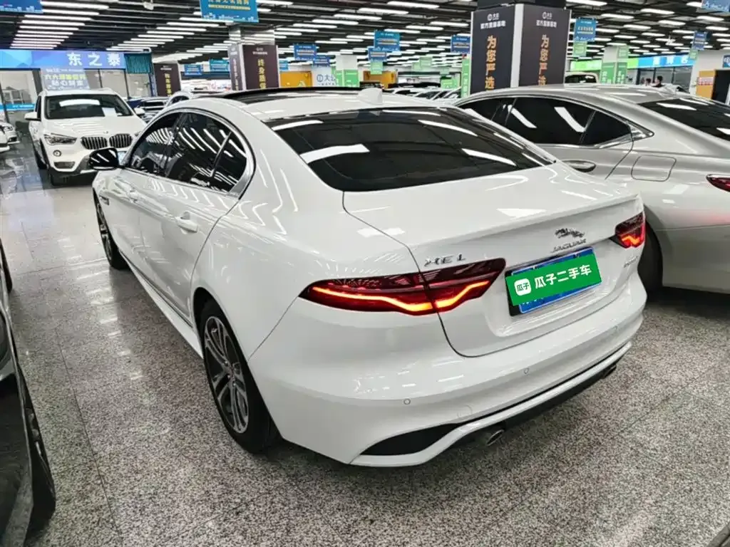 Jaguar XEL — фото 6