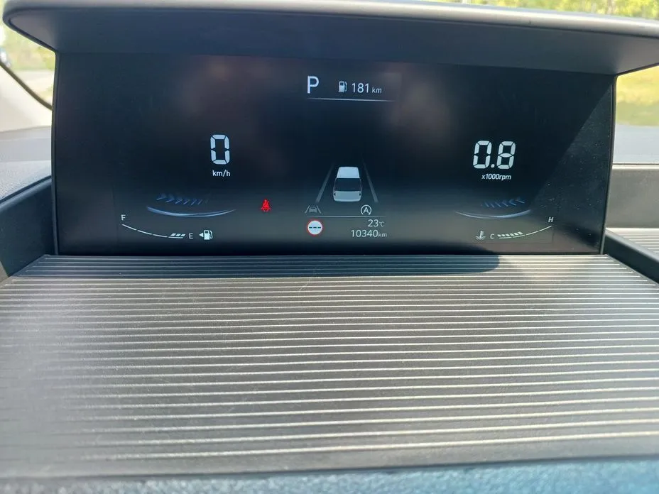 Hyundai Staria — фото 2