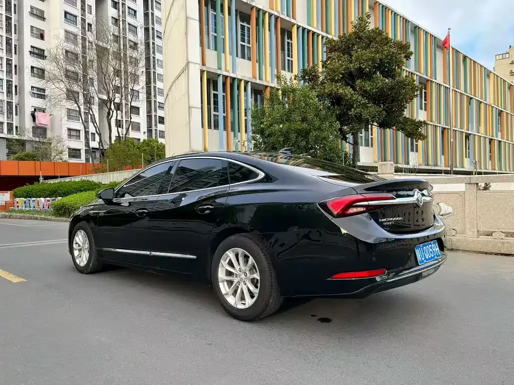 Buick LaCrosse — фото 5