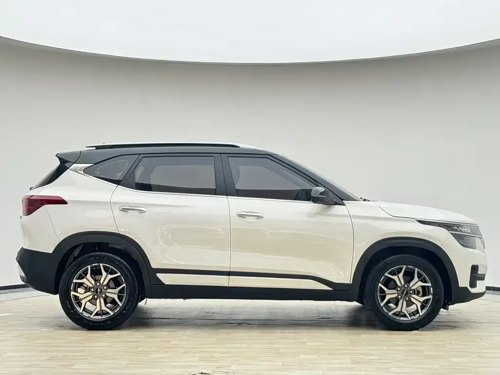 Kia KX3 — фото 4