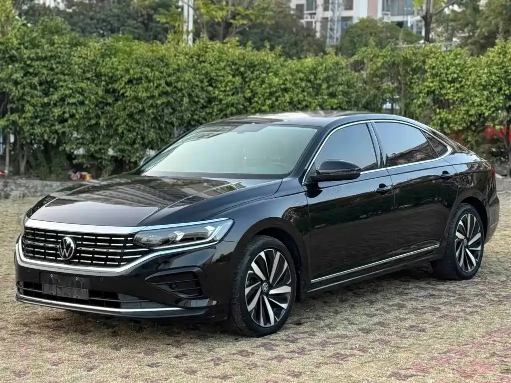 Volkswagen Passat — фото 9