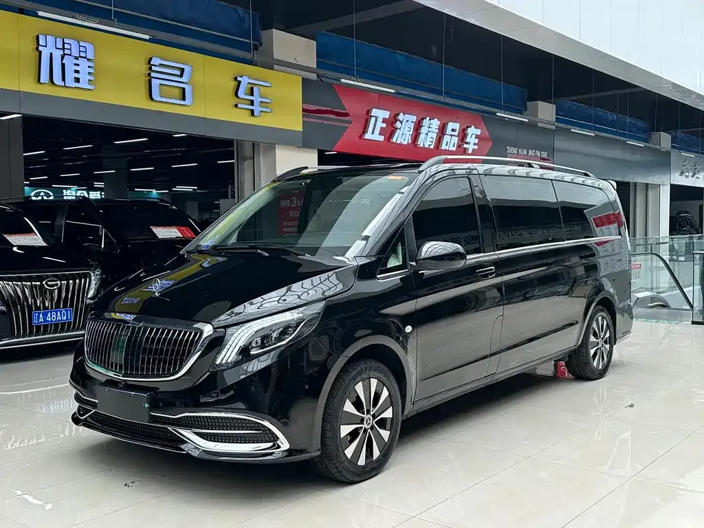 Mercedes-Benz Vito — фото 1