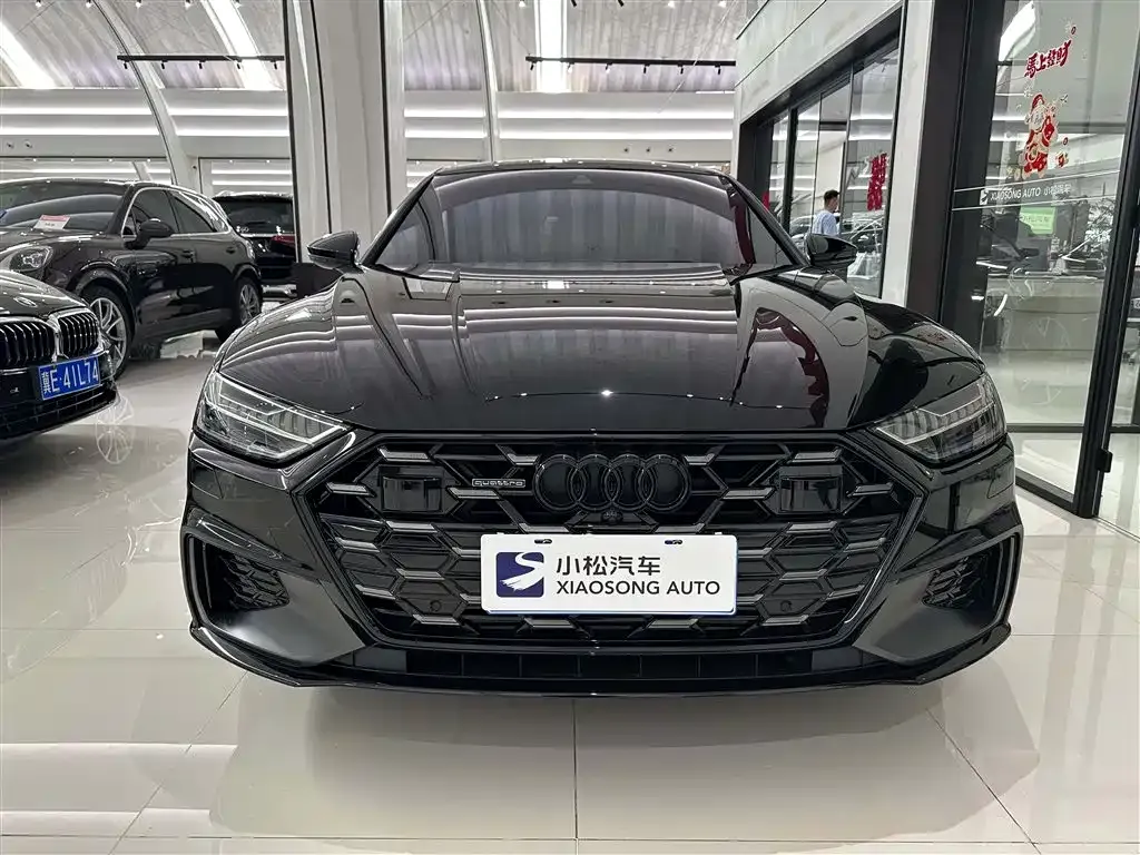 Audi A7L — фото 10