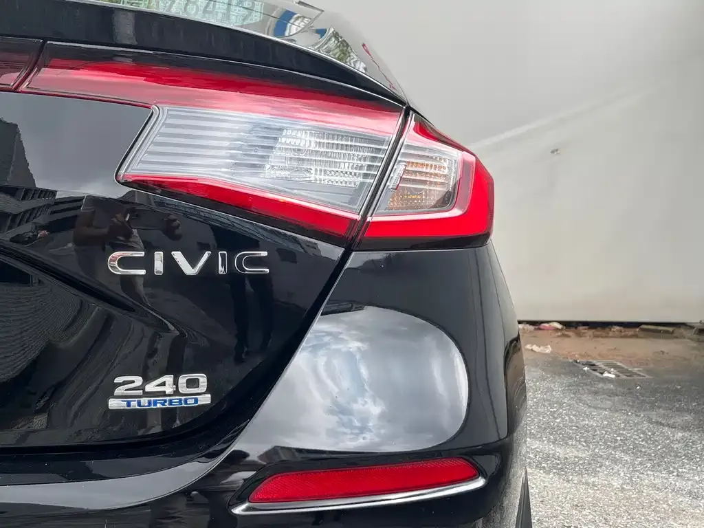 Honda Civic — фото 5