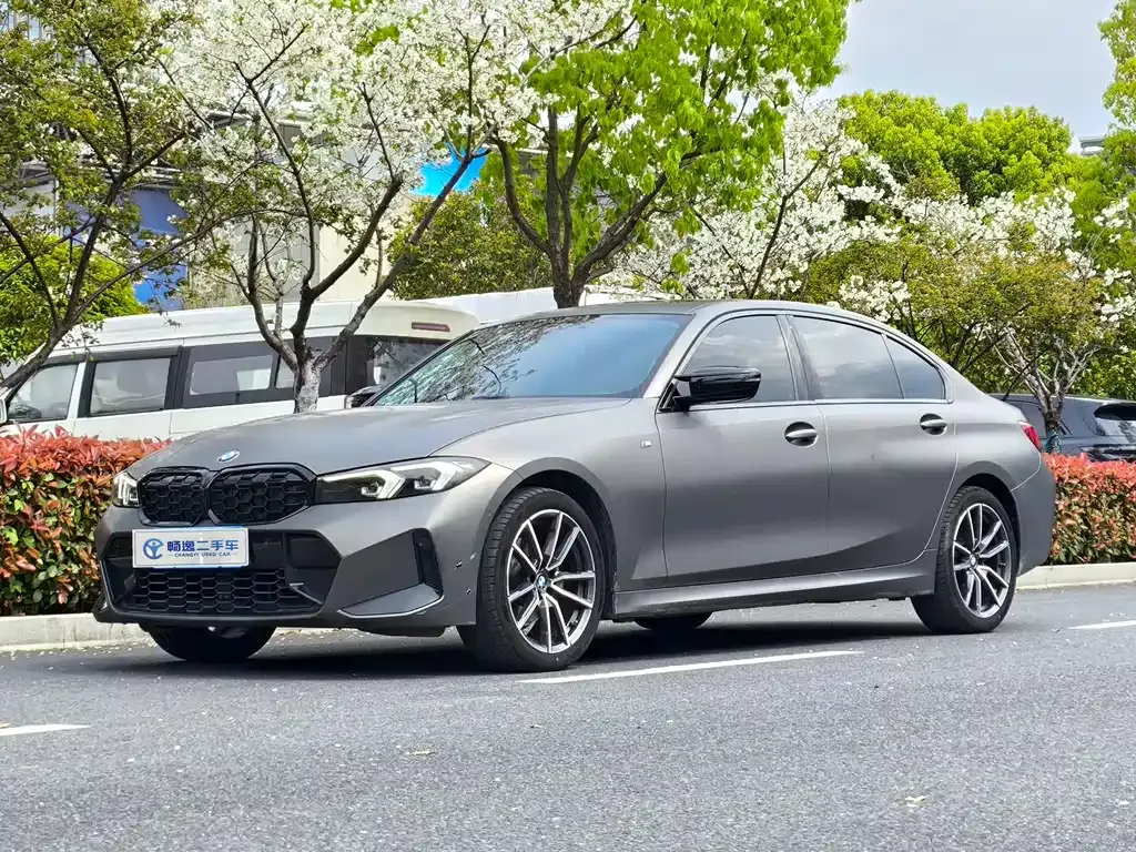BMW 3 Series — фото 1
