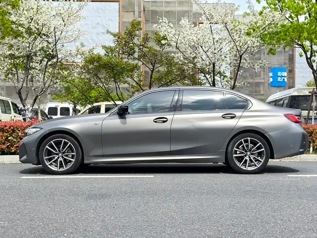 BMW 3 Series — фото 10