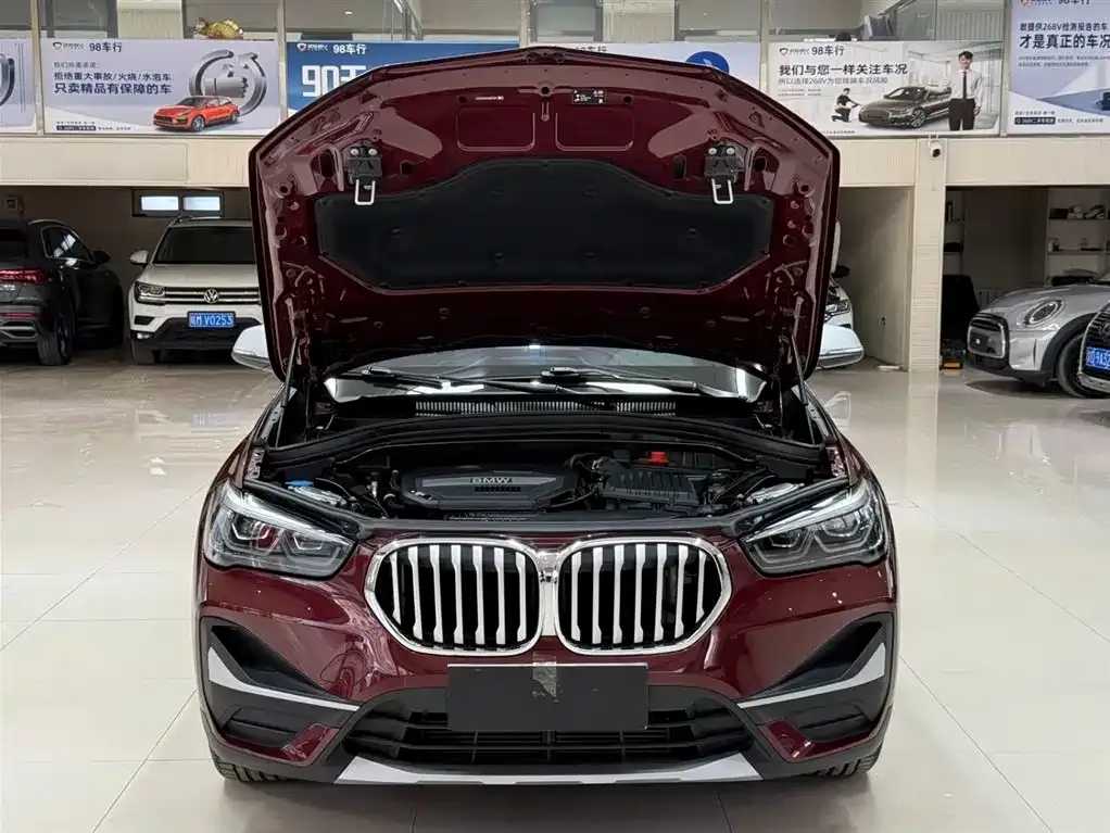 BMW X1 — фото 7