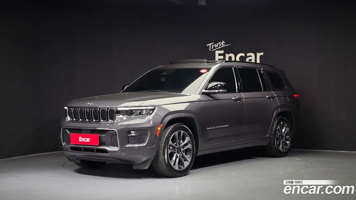 Jeep Cherokee — фото 1