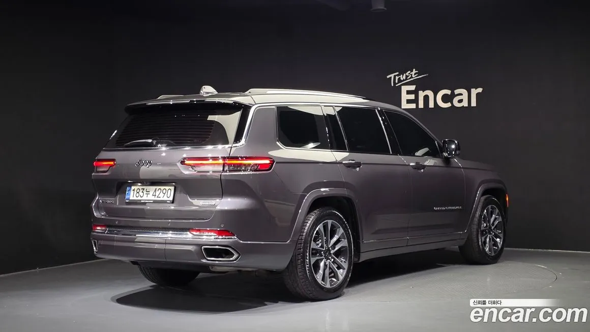 Jeep Cherokee — фото 8