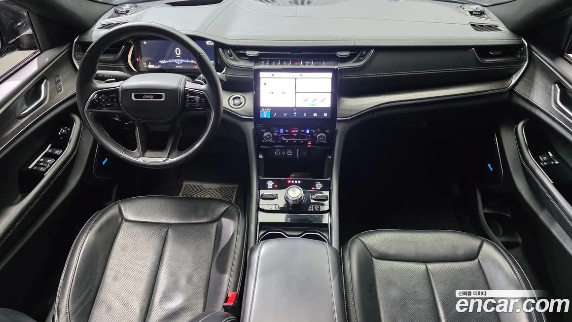 Jeep Cherokee — фото 7