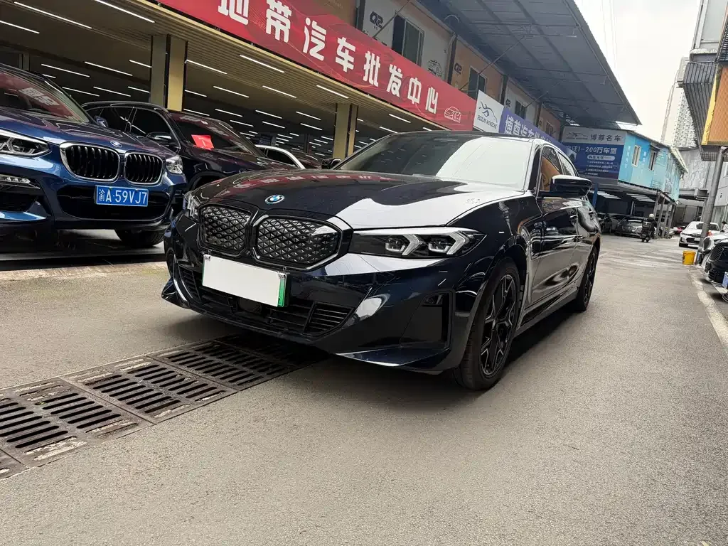 BMW i3 — фото 1