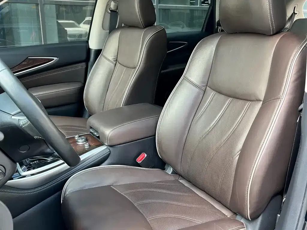 Infiniti QX60 (Import) — фото 10