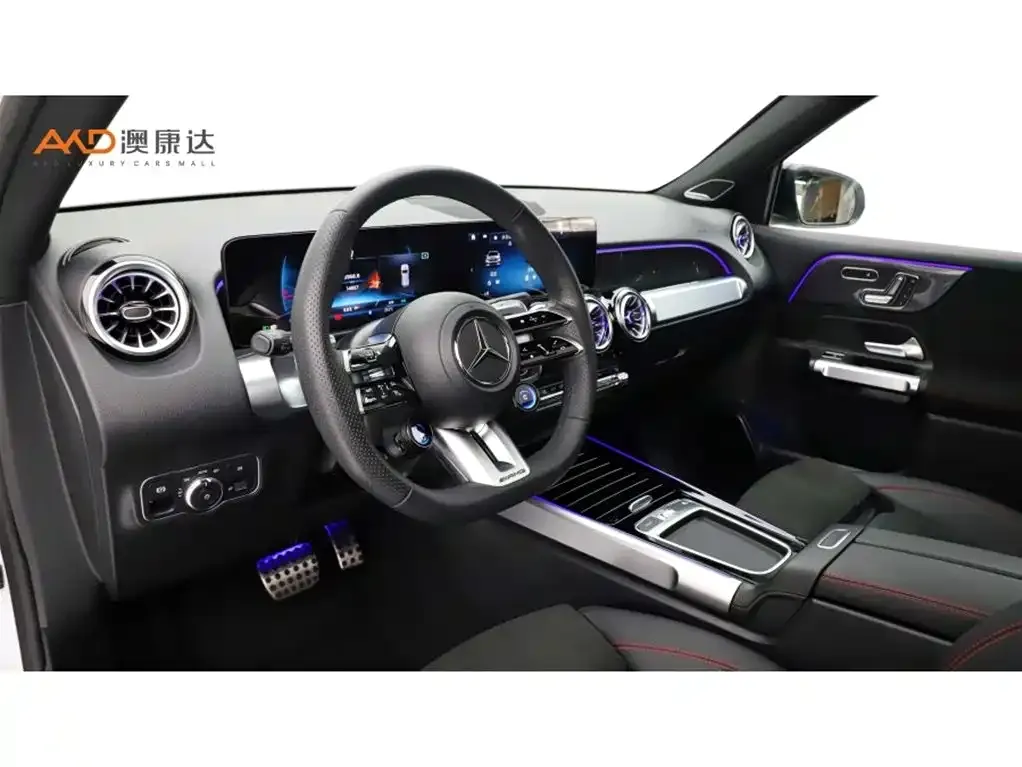 Mercedes-Benz GLB AMG — фото 3