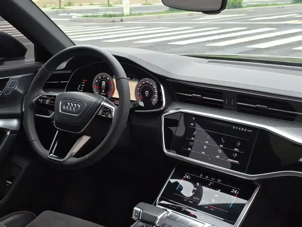 Audi A6L — фото 3