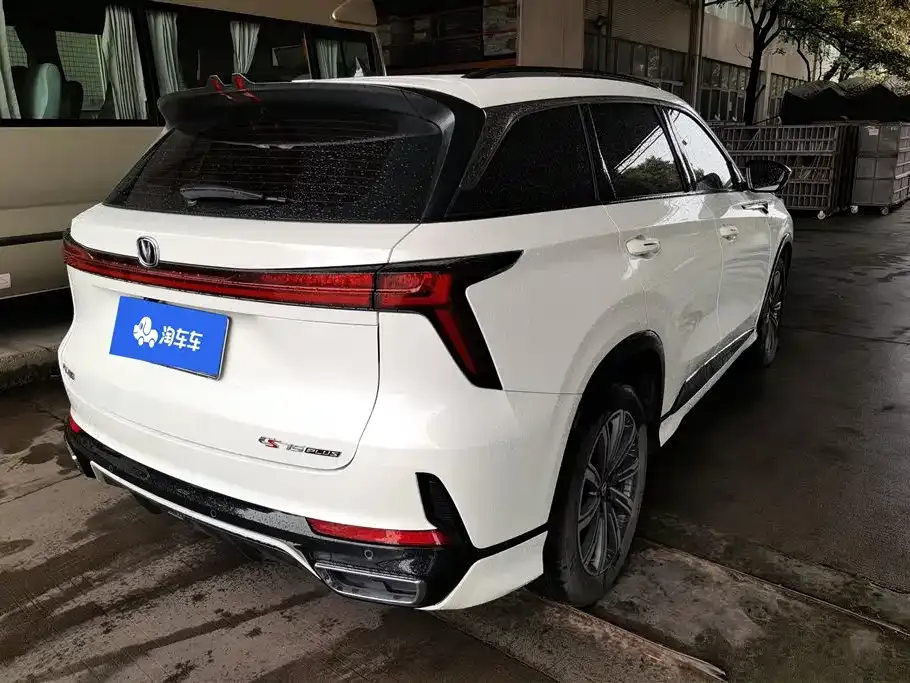 Changan CS75PLUS — фото 9