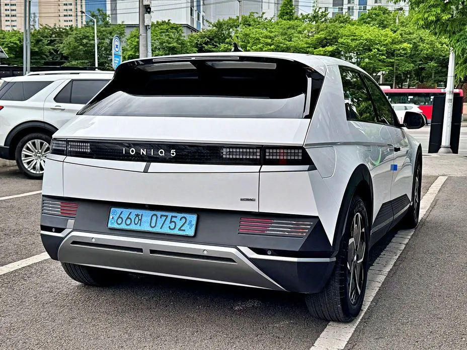 Hyundai Ioniq5 — фото 10