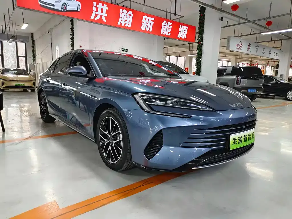 BYD Seal — фото 4