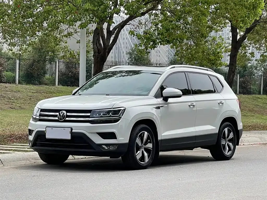 Volkswagen Tharu — фото 9