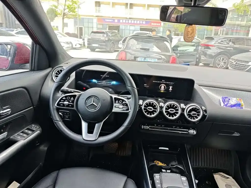 Mercedes-Benz GLA — фото 4